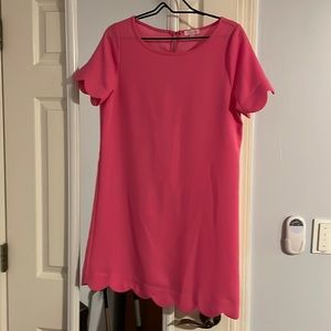 NWOT Pink lily bubblegum pink sheath dress with scalloped hem